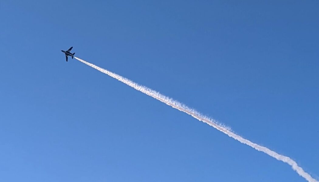 エアバンドを聞いて、入間航空祭の航空展示を楽しもう！
